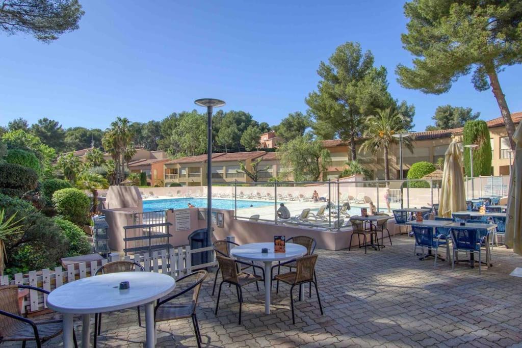 Appartement Piscine Tennis Acces Prive Plage Joia Sanary-sur-Mer Exterior foto