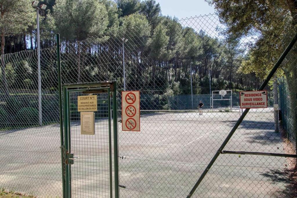 Appartement Piscine Tennis Acces Prive Plage Joia Sanary-sur-Mer Exterior foto