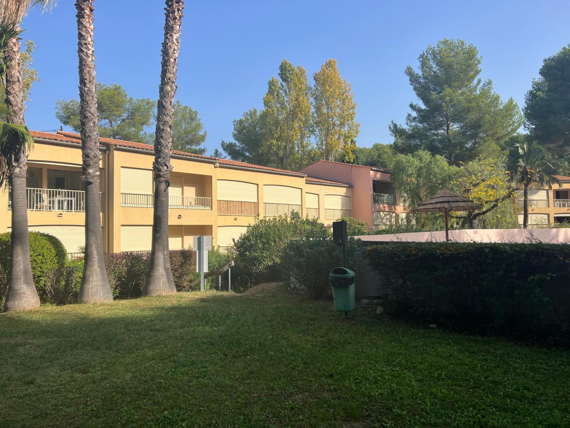 Appartement Piscine Tennis Acces Prive Plage Joia Sanary-sur-Mer Exterior foto